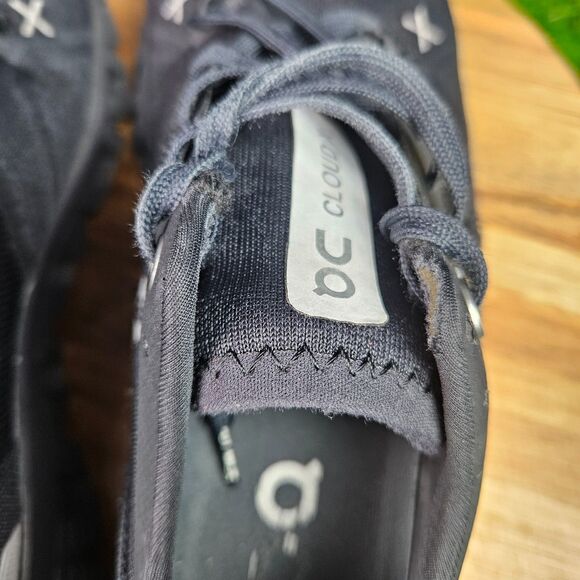 On Cloud X 3 Womens Size 7 Black Athletic Running Walking Shoes Sneakers *FLAWS* - Picture 11 of 15